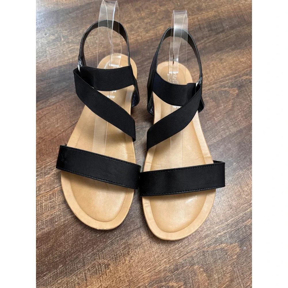 Bella Vita Made in Italy Sandals Women's 10W Black Strappy Comfort Slingback